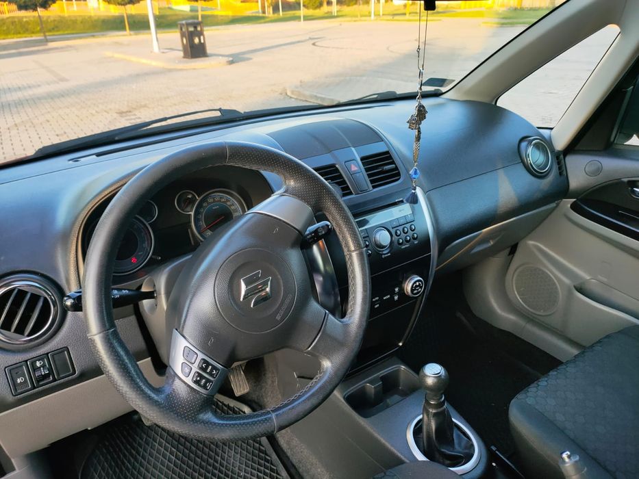 Suzuki SX4 1.6 benzyna 2012 serwisowany bezawaryjny