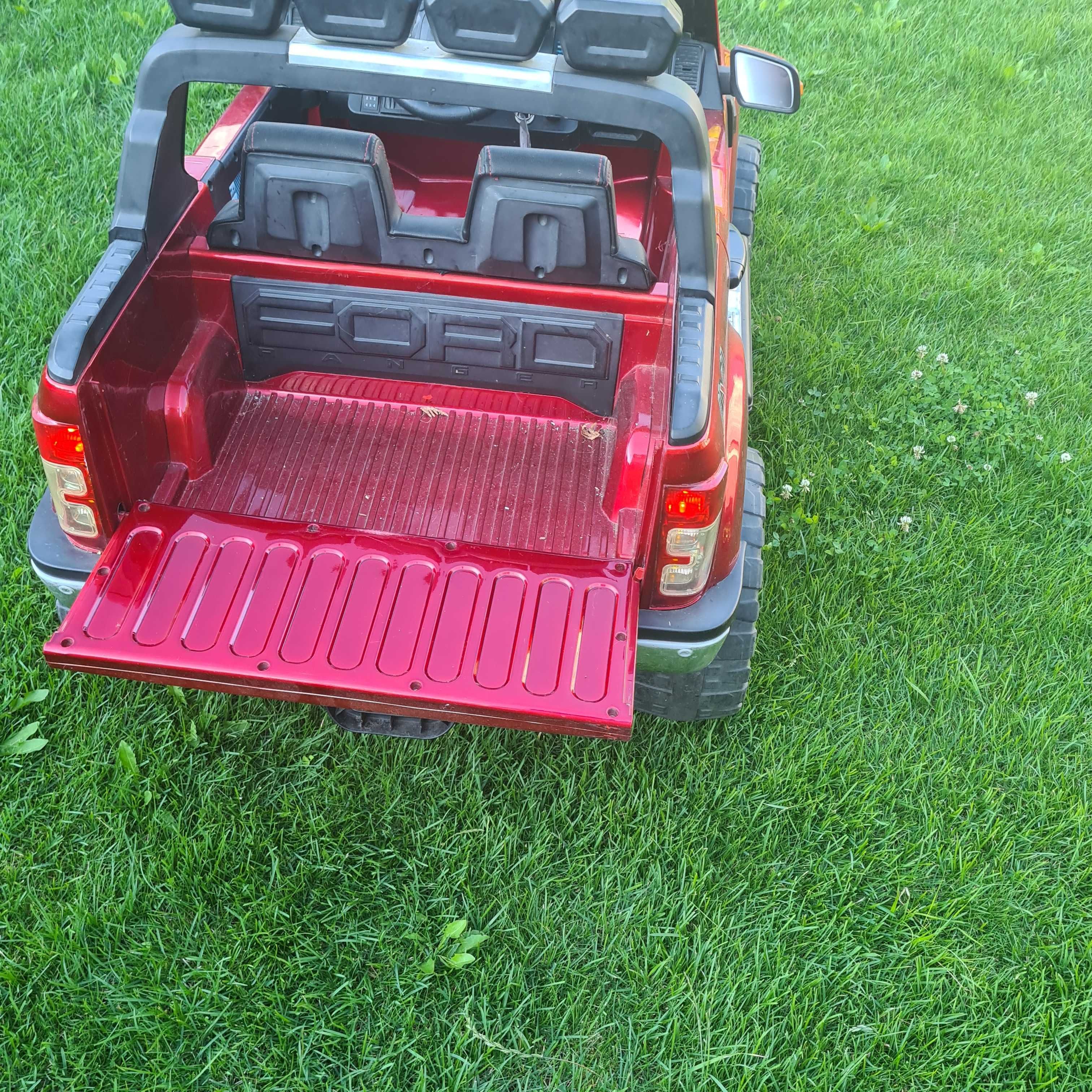 Auto na akumulator dla dzieci FORD RANGER 4X4 czerwony