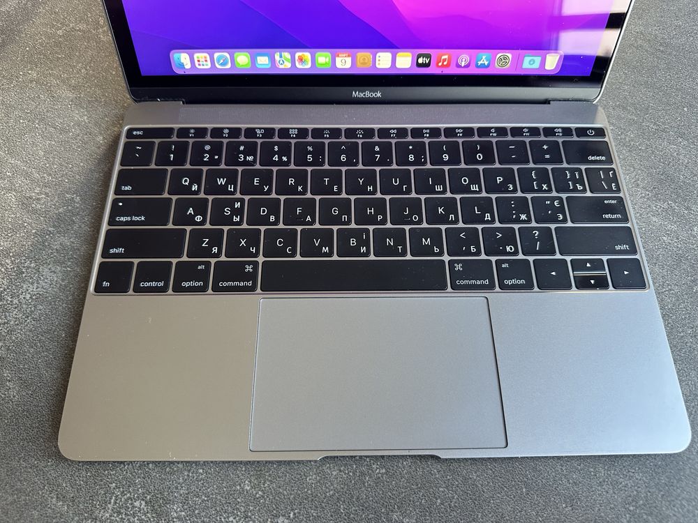 MacBook (Retina, 12-inch, 2016)