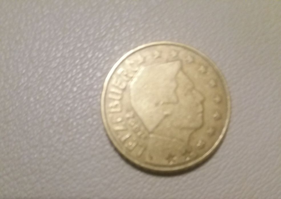 Vendem-se moedas antigas e de euro