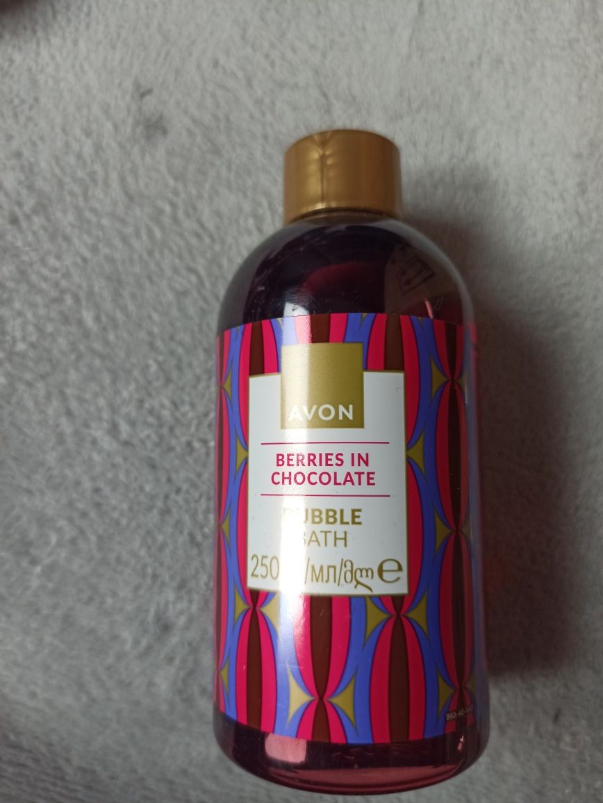 Avon Płyn do kąpieli Berries in Chocolate Owoce Leśne z czekoladą