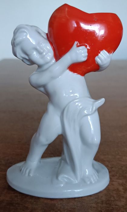 Stara figurka porcelanowa