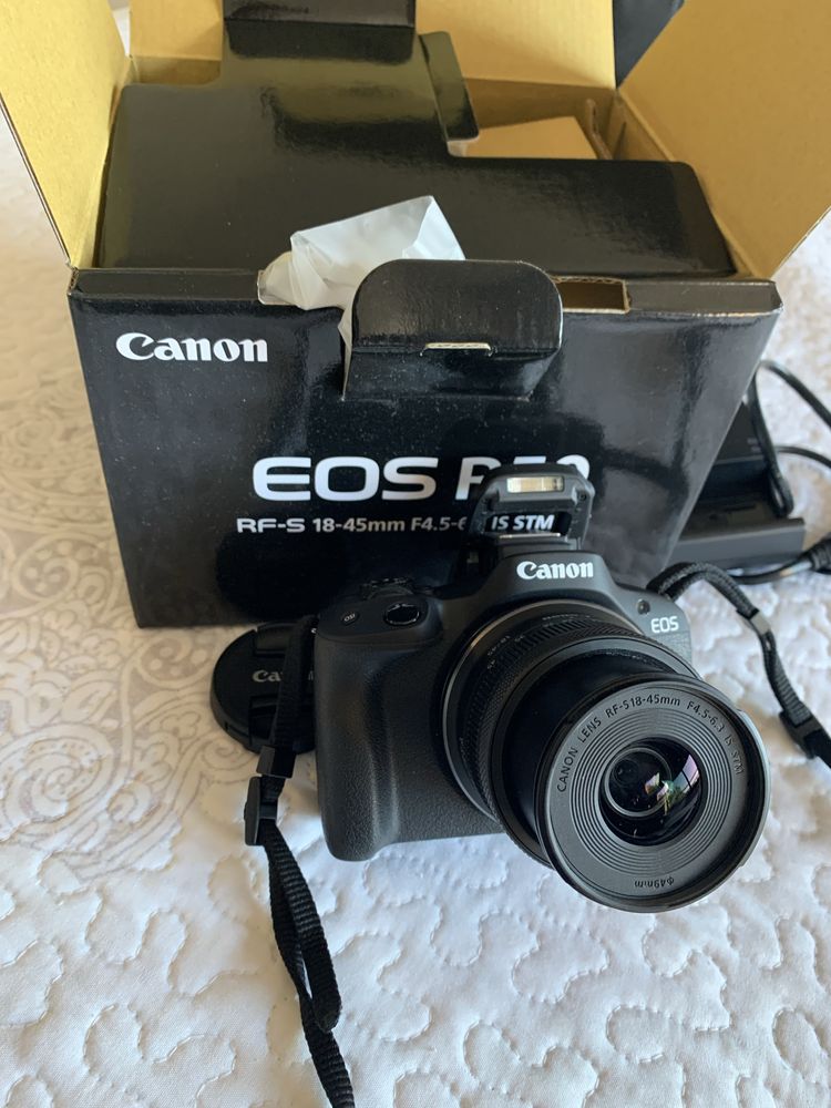 VENDO Canon EOS R50BK + RF-S 18-45mm IS STM – Como nova