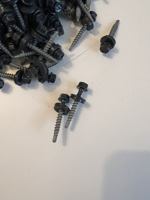 Wkręty do blachy farmery grafit 4.8 x35mm