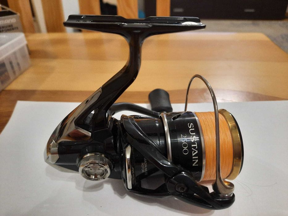 Kołowrotek Shimano Sustain 2500