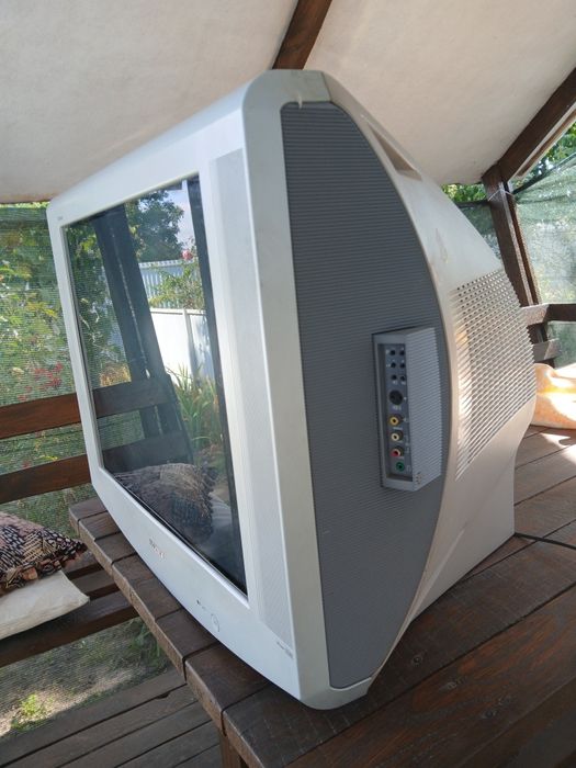 Продам телевізор Sony. Model: KV-29LS35K