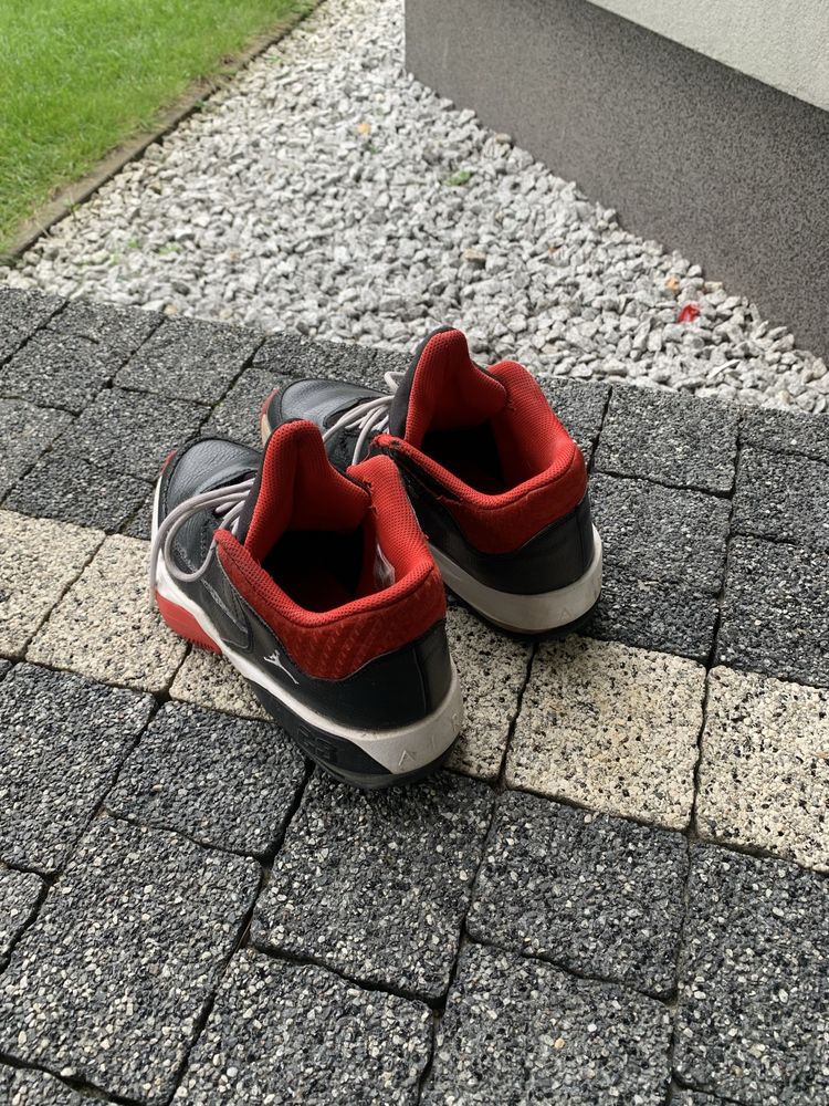 Buty Jordan Air Max Aura 3