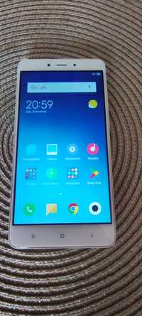 Telefon Xiaomi Redmi Note4.