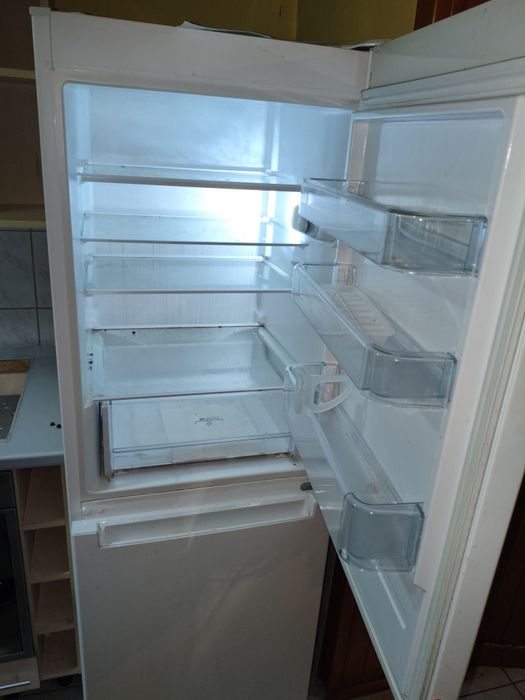 Lodówka sprawna w bdb stanie