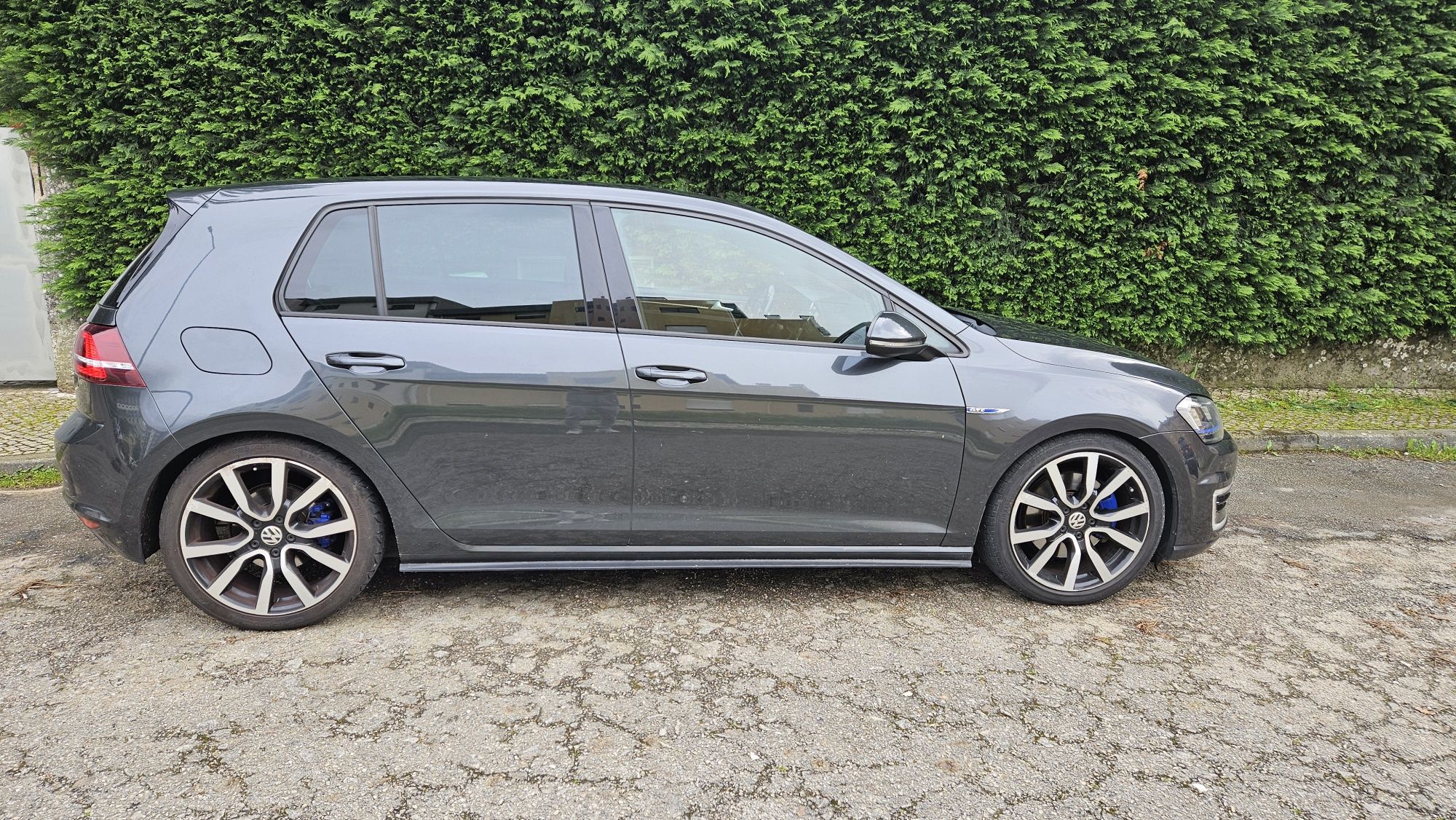 Volkswagen Golf GTE 1.4 Hibrido plug in aceito troca por Mini