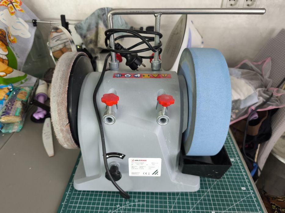 Продам станок для заточки ножів, майже новий в ідіальному стані.