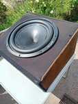 subwoofer z wzmacniaczem