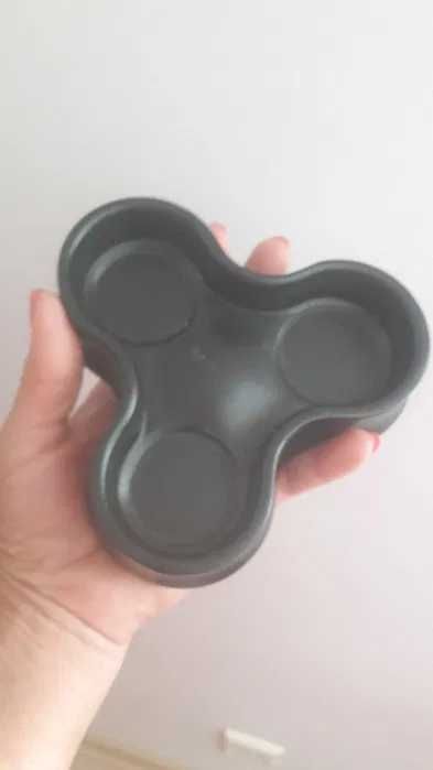 Świecznik potrójny czarny mat na świeczki podgrzewacz tealight