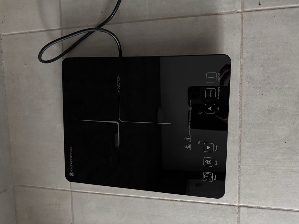 Індукційна плита Amzchef 2000w