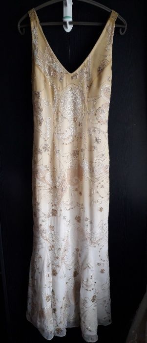 Платье праздничное нарядное, вечернее