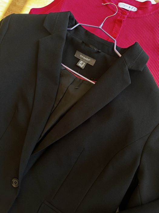 Блейзер новий класичний