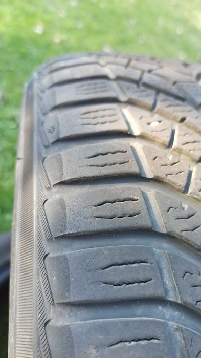 Opony zimowe Yokihams Bluearth Winter V905