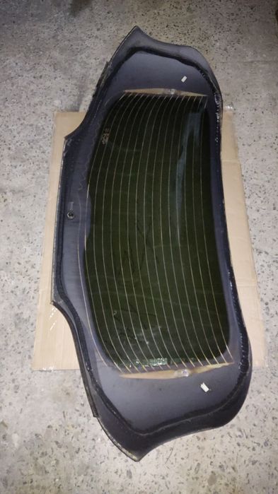 Стекло ляды USA  оригинал Jeep Compass ll Cherokee kl