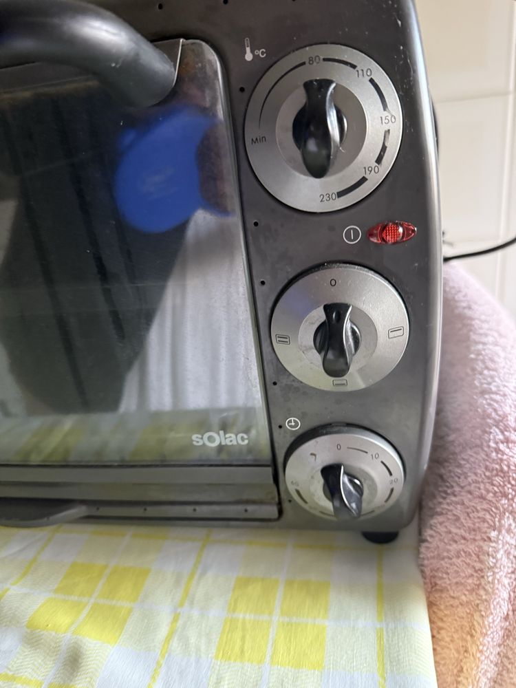 Forno pequeno Solac excelente funcionamento