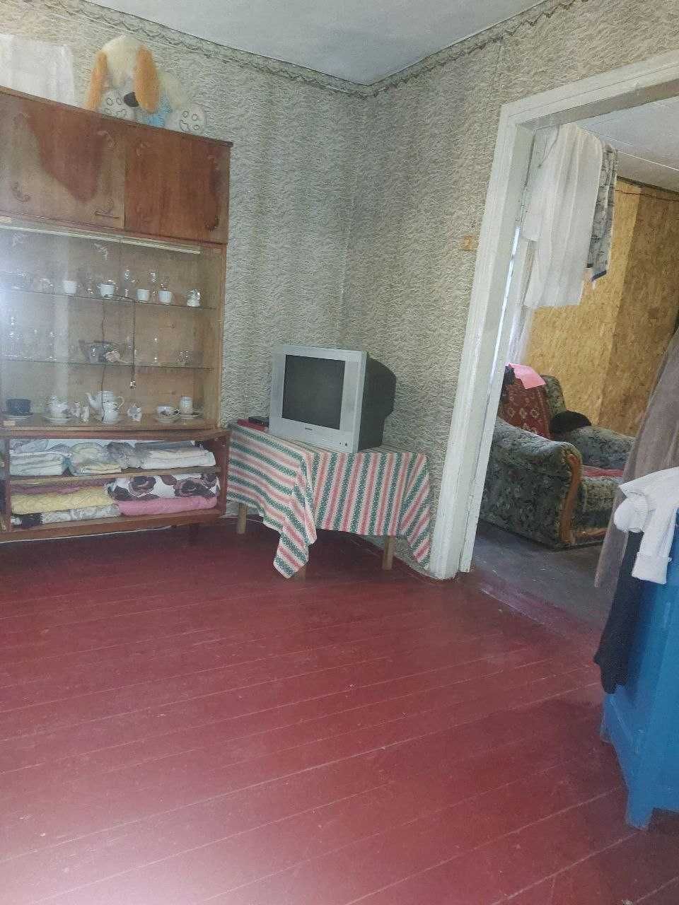 Будинок .Тетерів 10 хв пішки .ціна без комісіі для покупця