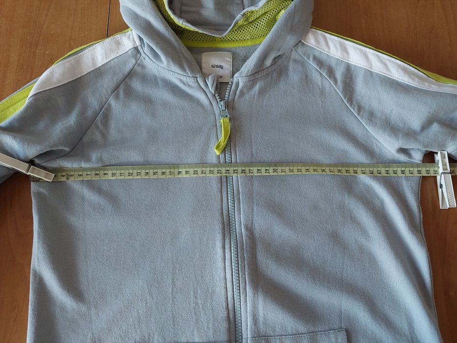 Bluza rozpinana z kapturem rozmiar 164