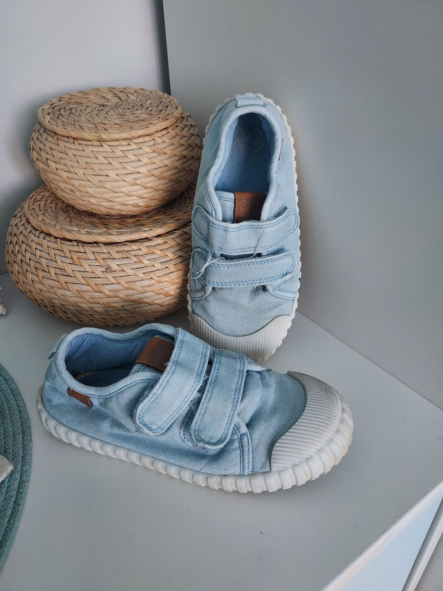 Trampki jeans rozmiar 30