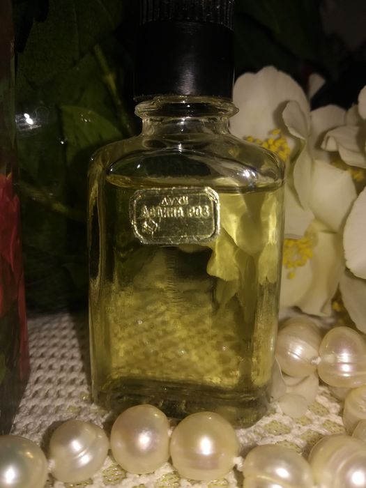 Духи винтажные "Долина роз", комбинат "Крымская роза" г. Симферополь