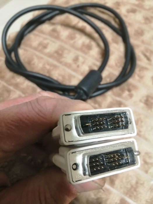 Кабель для компьютер