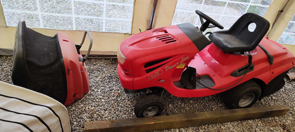 Kosiarka traktorek z Niemiec Alko husqvarna gutbroad do przejrzenia