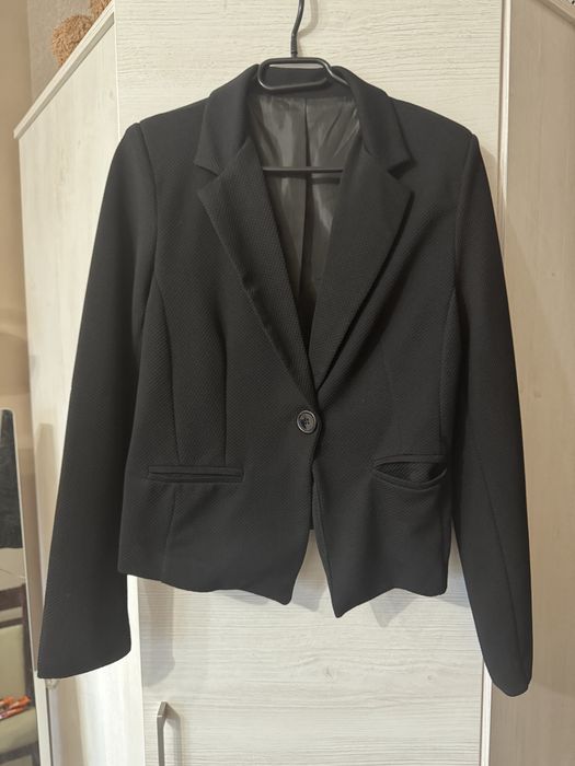 Czarna lekka marynarka