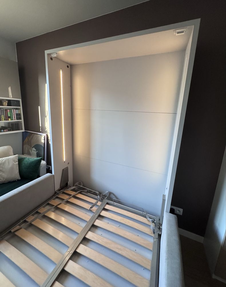 Łóżko rozkładane z sofą firmy Transforms ClickBed