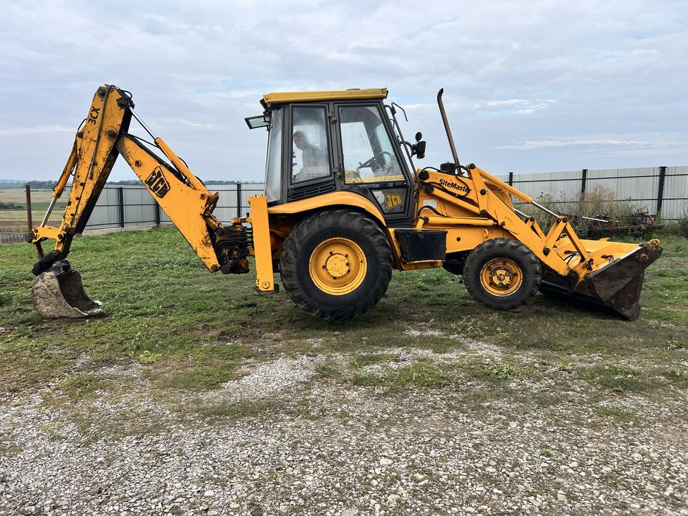 Ескававатор - навантажувач JCB 3CX SiteMaster