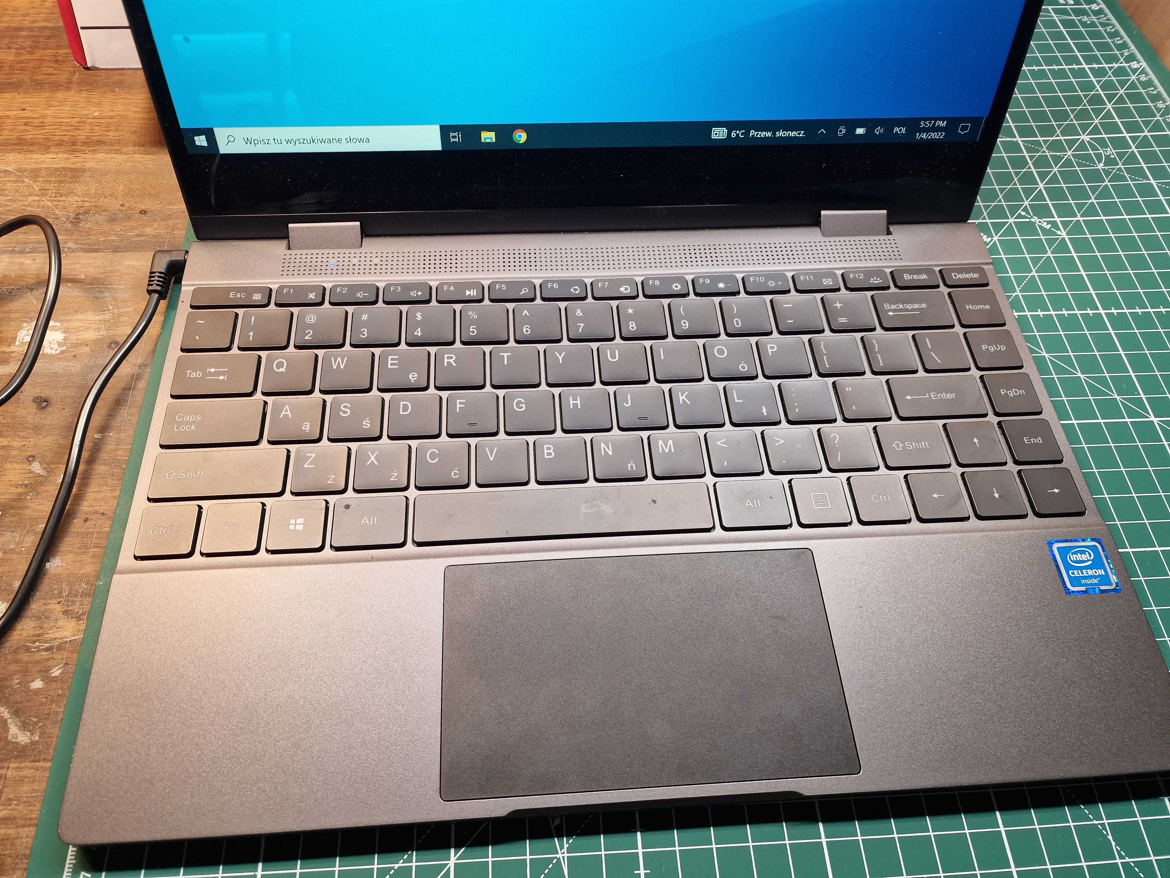 Laptop tablet ARC 13.3 2 SZTUKI za 1200