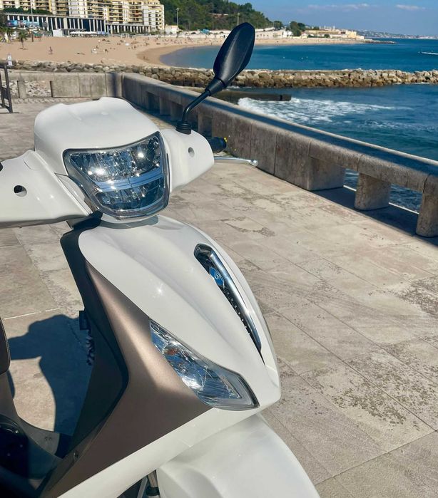 Scooter Piaggio Medley 125 | 2021