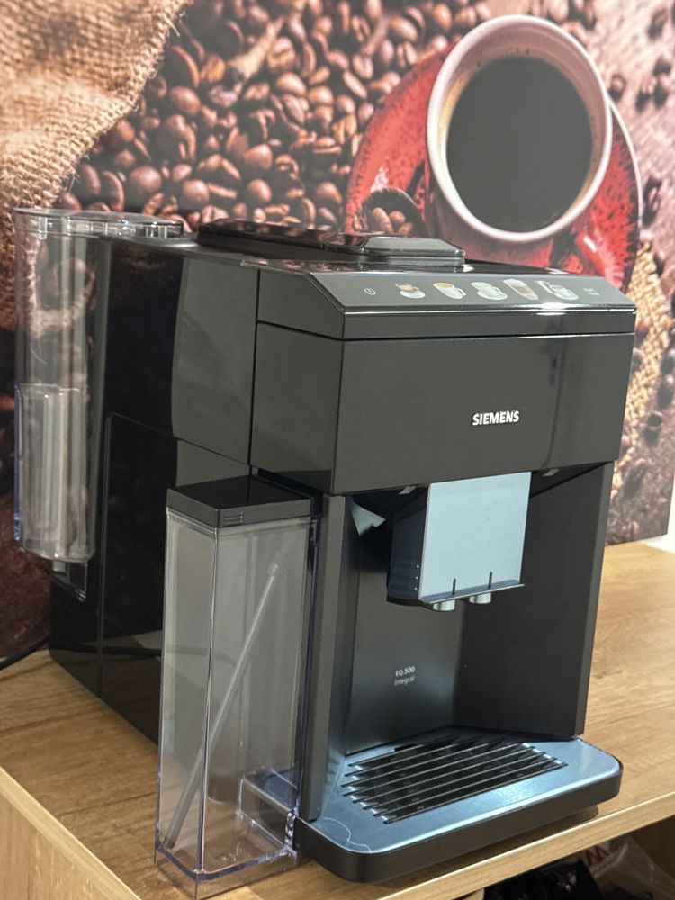 Ekspres do kawy SIEMENS EQ.500 integral Cappuccino oraz Latte