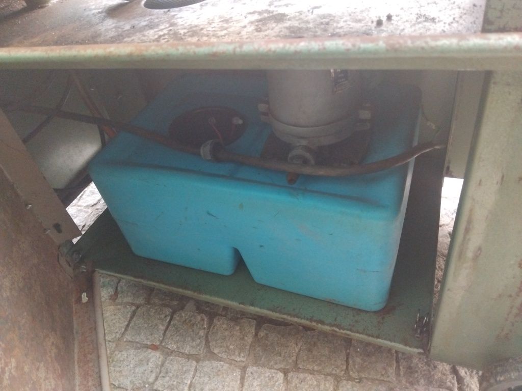 Serrote de fita para cortar ferro