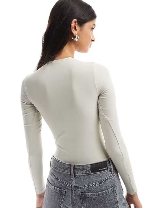 Asos Design Szarobeżowe bezszwowe body o modelującym fasonie M