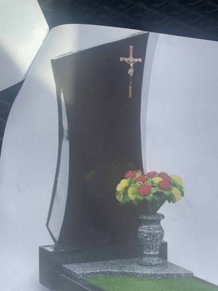 Виготовлення памʼятників в Коростишеві
