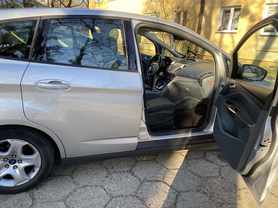 Ford c max 2 DXA 2013roku