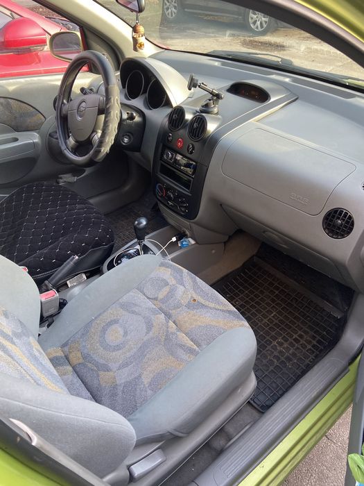 Шевроле Авео продам