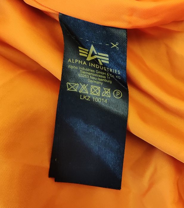 Alpha Industries męska granatowa kurtka bomberka w rozmiarze L