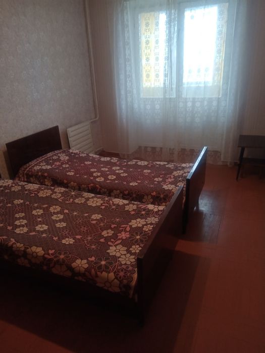 Сдам  2ком. квартиру на Малой 3. Центр. Хозяин.