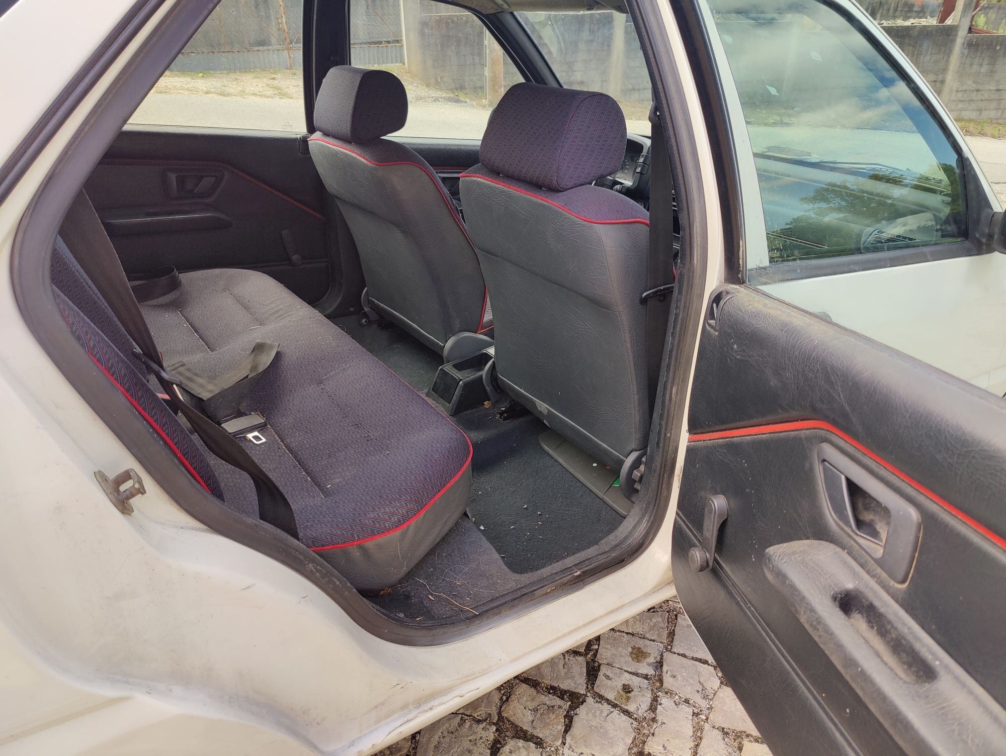 Citroen zx 1.1 com inspeção