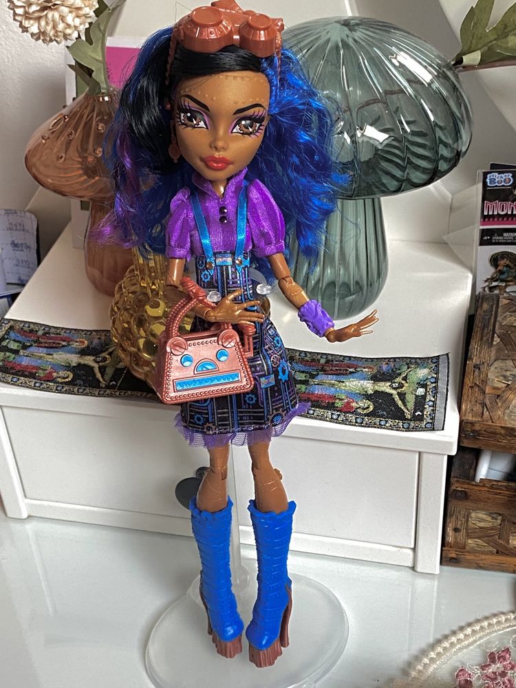 Robecca Steam Art Class Monster High lalka rebecca