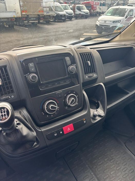 Peugeot Boxer 2,2 blue HDI 140KM 134000Km 2020r sprowadzony