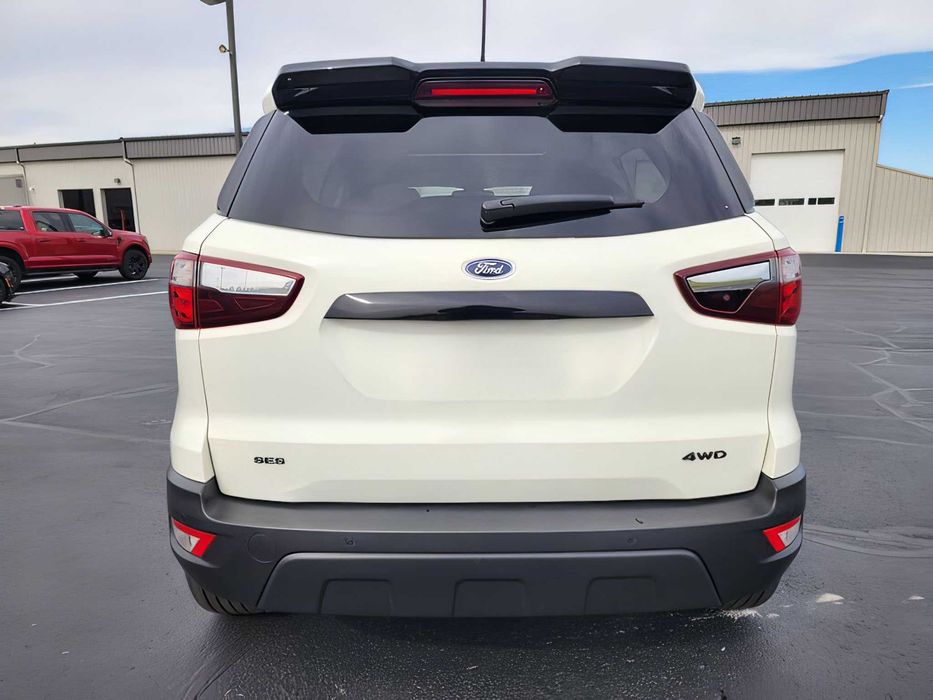 Ford EcoSport      2021