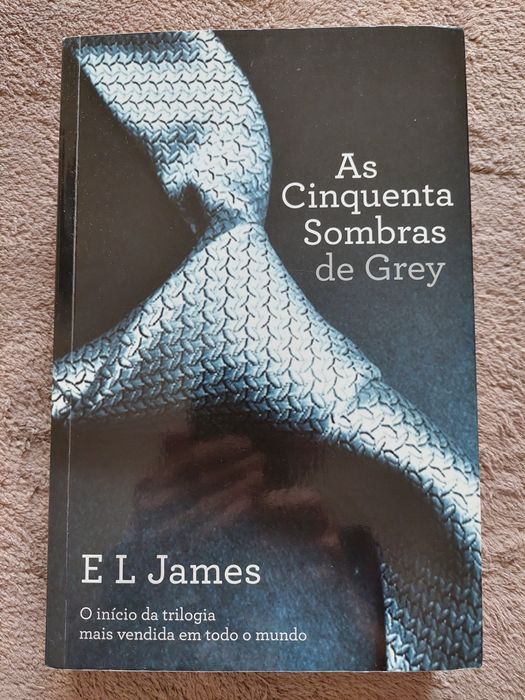 Livro -  As Cinquenta sombras de Grey