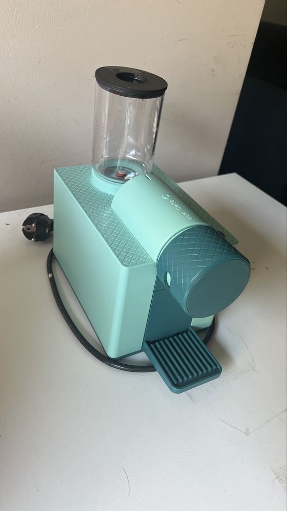 Machina de cafe - cor verde retro - QLIP DELTA