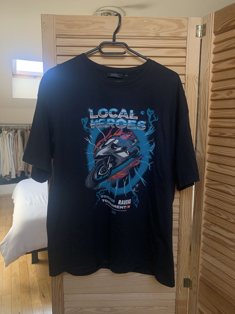 t-shirt Y2K local heroes
