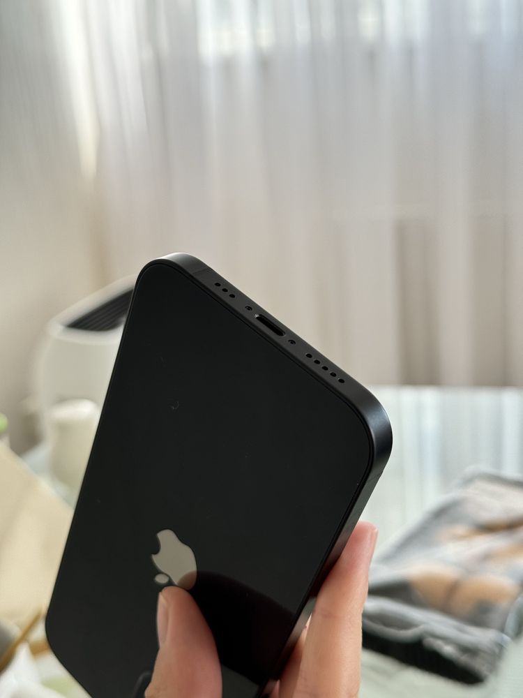 iPhone 12 64Gb Neverlock